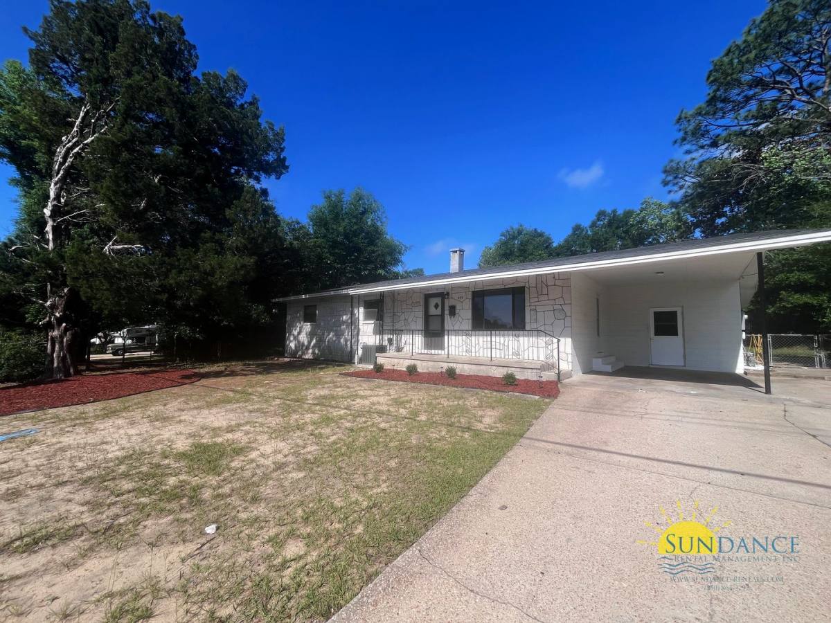 House for rent at 475 Andrew Dr, Valparaiso, FL 32580