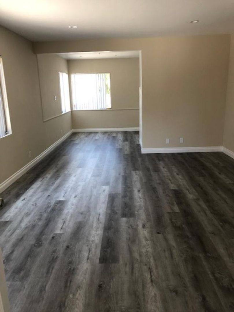 Apartment for rent at 15022 15028 Dickens St, Sherman Oaks, CA 91403