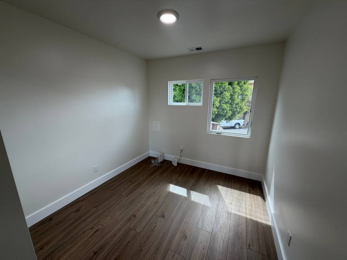 Apartment for rent at 529 Merritt Ave, Oakland, CA 94610