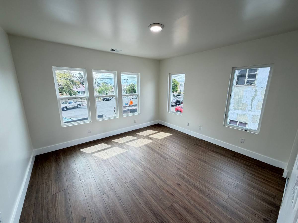 Apartment for rent at 529 Merritt Ave, Oakland, CA 94610