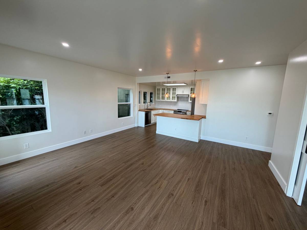 Apartment for rent at 527 Merritt Ave, Oakland, CA 94610