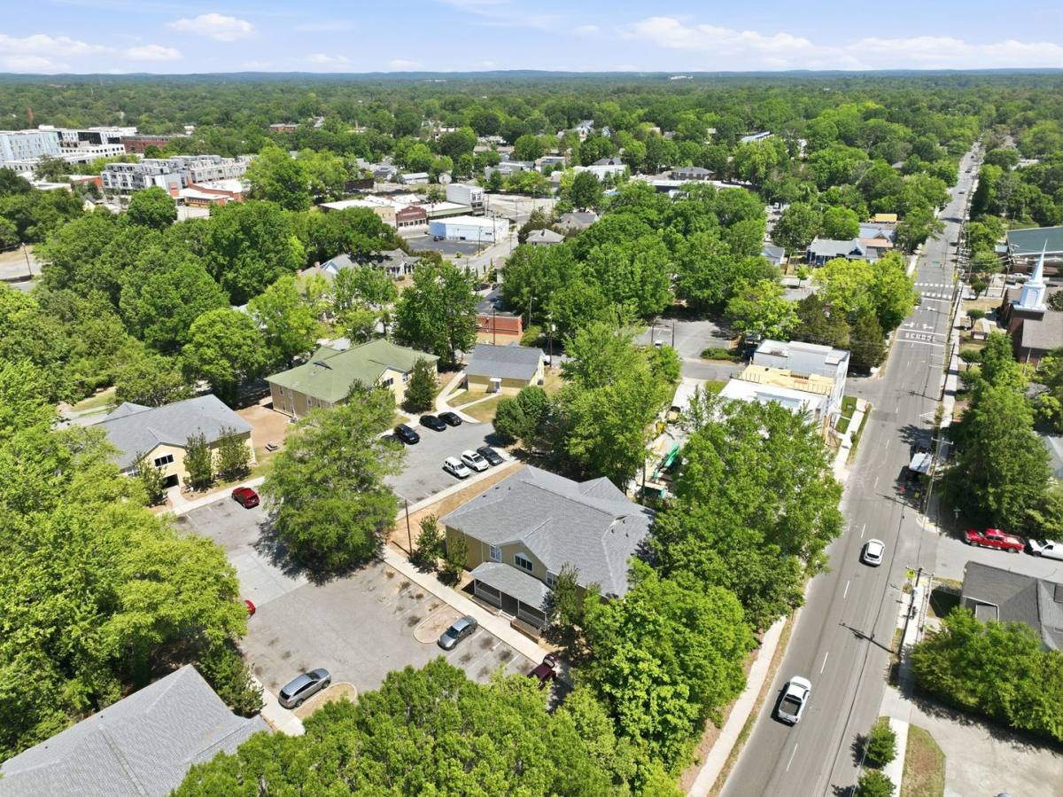 Apartment for rent at 208 Gray Ave, Durham, NC 27701