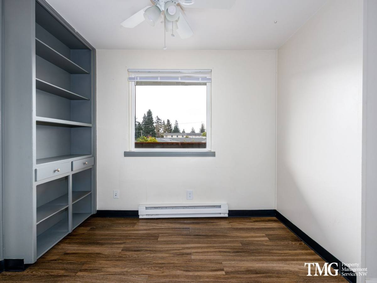 Apartment for rent at 290 SE 2nd Ave, Canby, OR 97013
