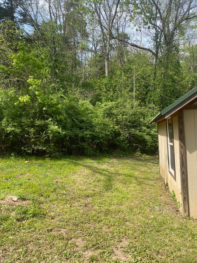 House for rent at 206 Swedeborg Rd, Waynesville, MO 65583