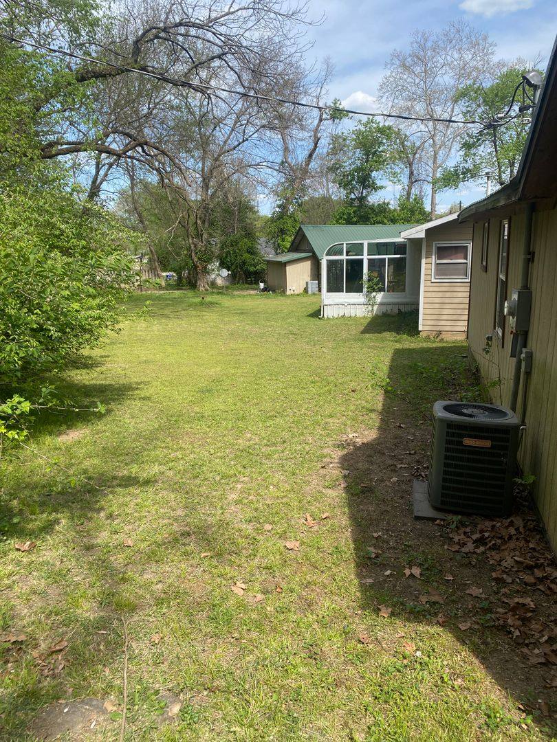 House for rent at 206 Swedeborg Rd, Waynesville, MO 65583
