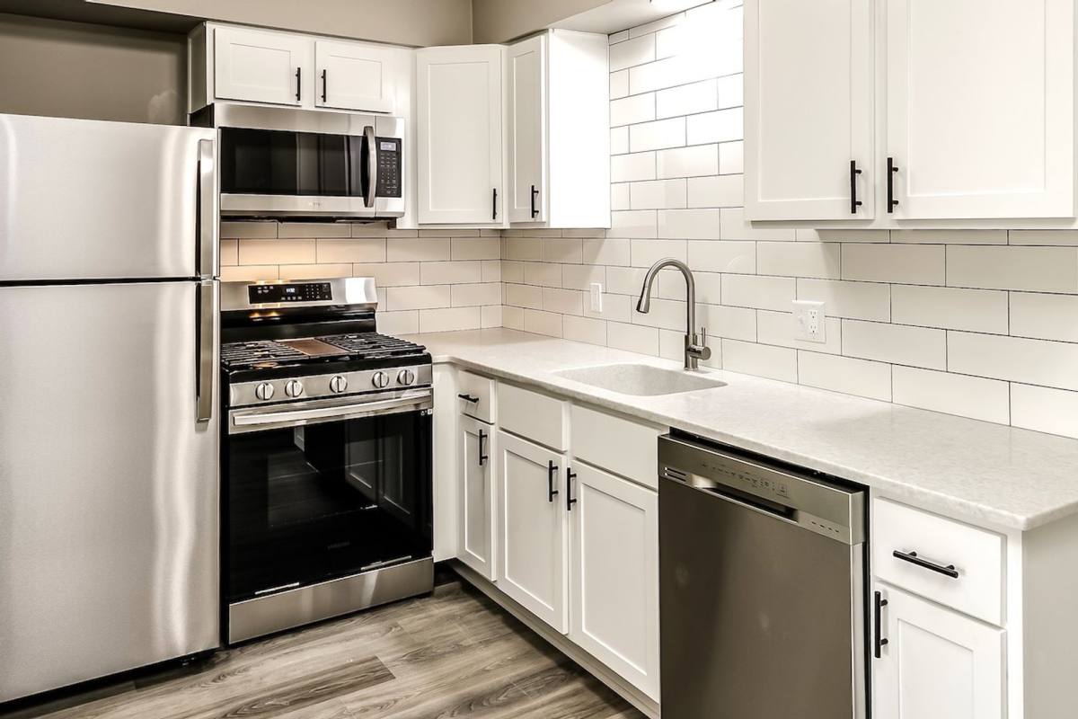 Apartment for rent at 507 Gaslight Lane, Bellevue, NE 68005