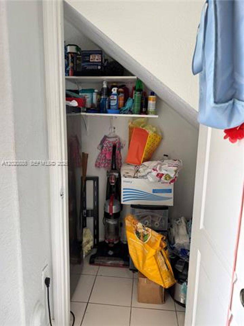 Apartment for rent at 6920 NW 177th St, Hialeah, FL 33015