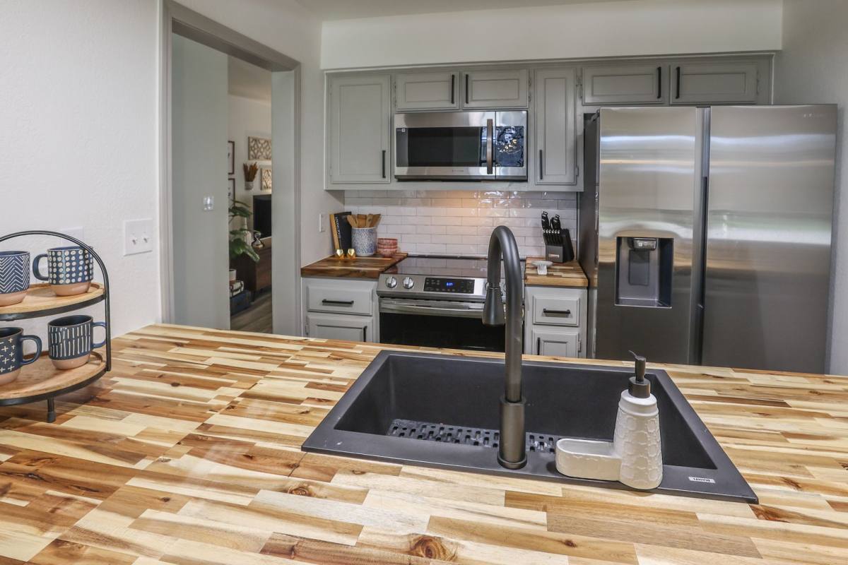 Apartment for rent at 116-120 E 21st St, Tulsa, OK 74114