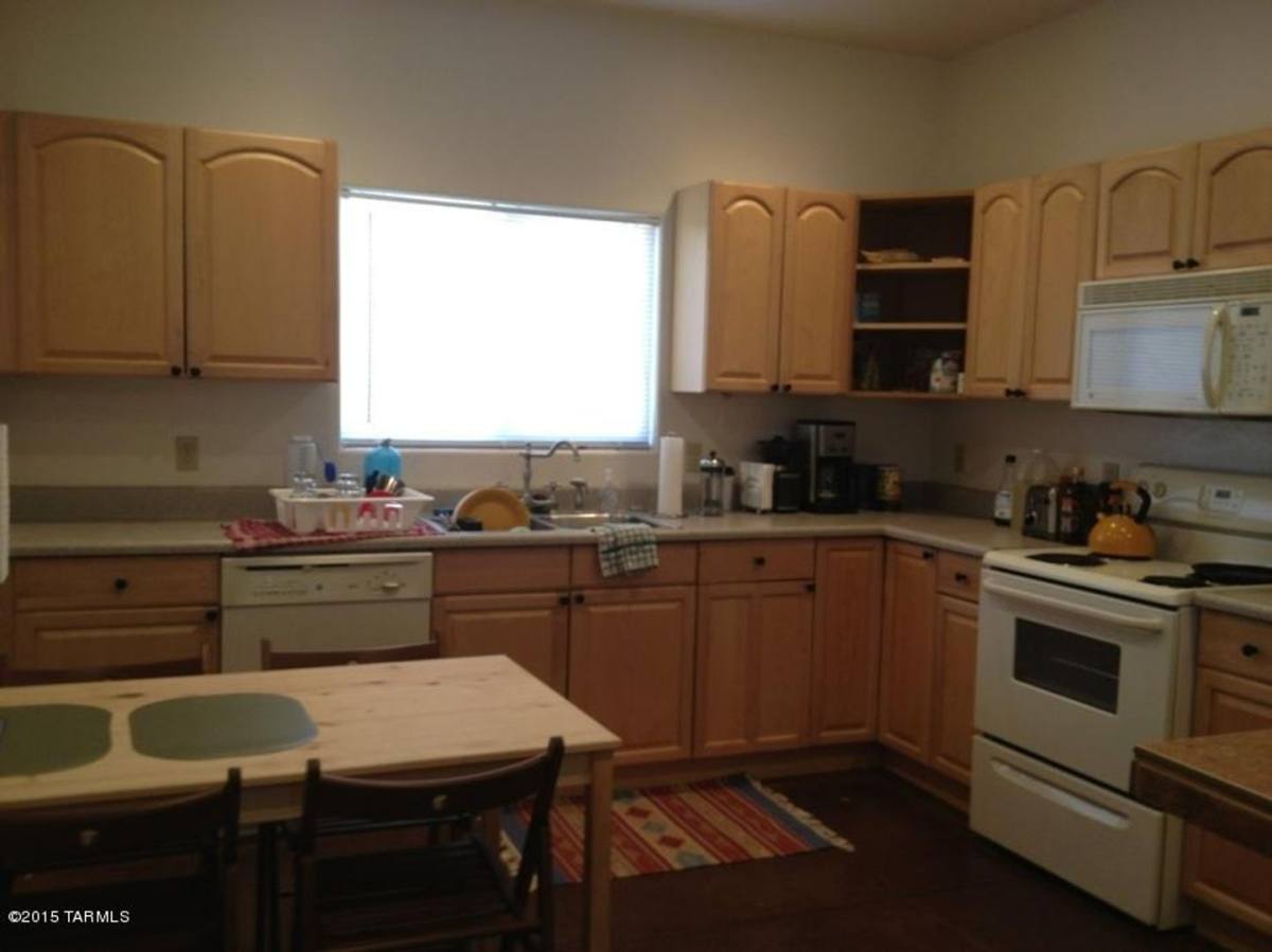 Apartment for rent at 2401 E 6th St, Tucson, AZ 85719