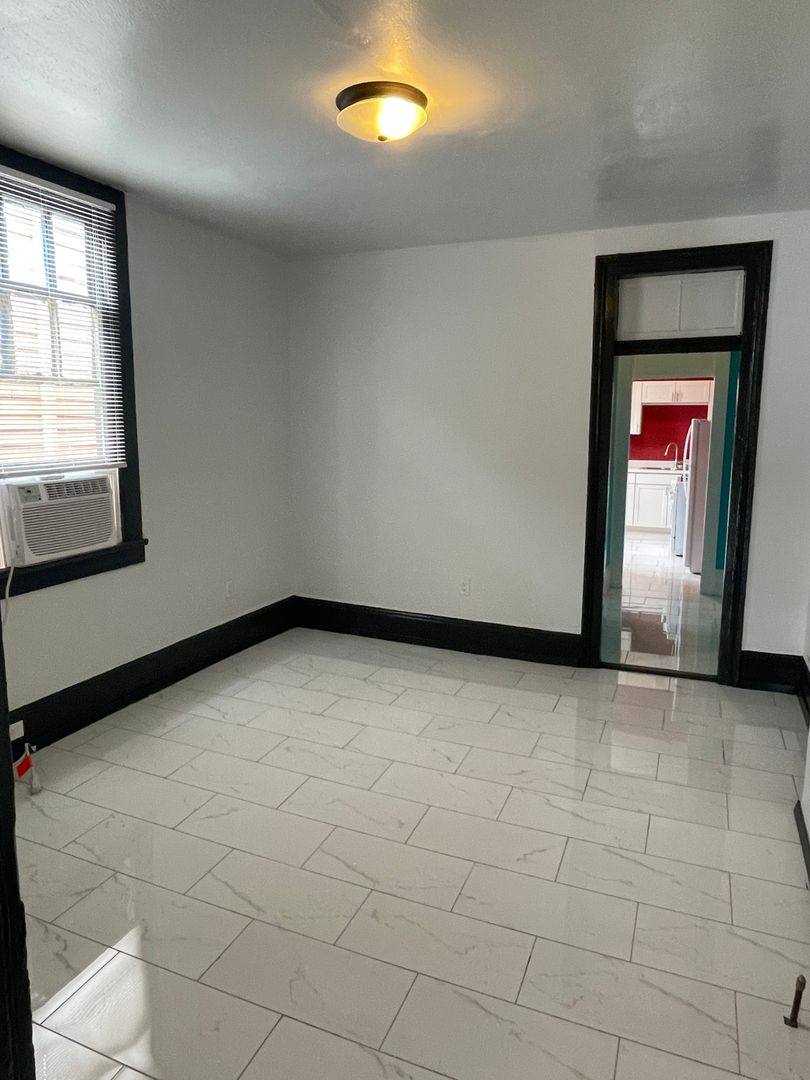 Townhouse for rent at 1364 - 1366 Laharpe St, New Orleans, LA 70116