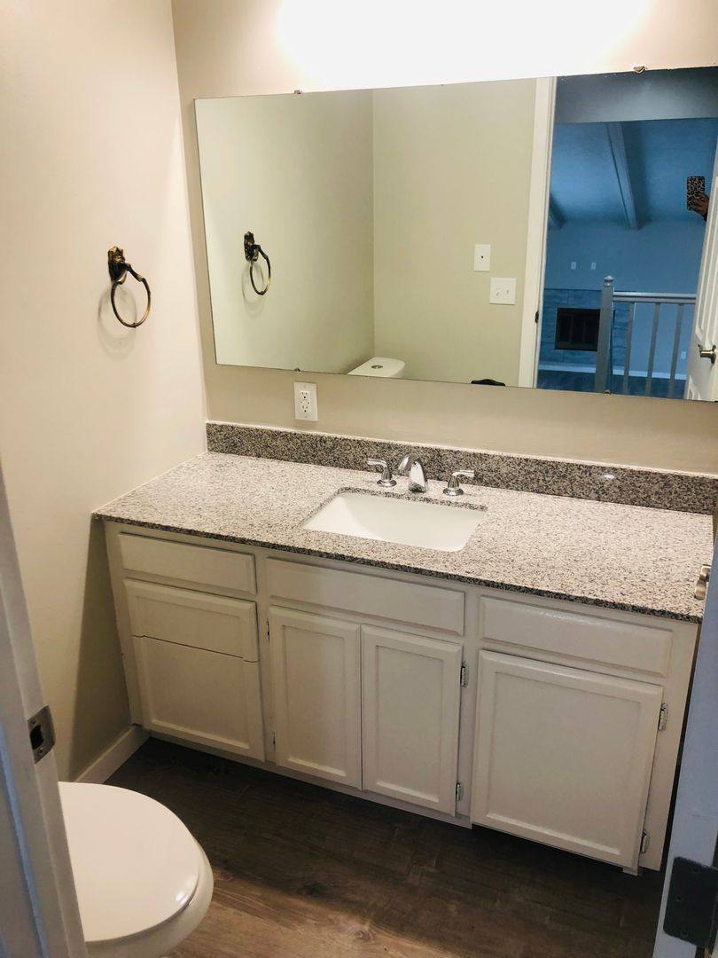 House for rent at 1666 12th St NW, Minot, ND 58703
