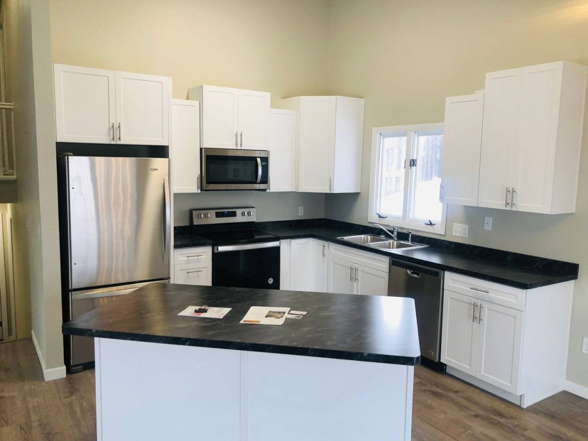 House for rent at 1666 12th St NW, Minot, ND 58703