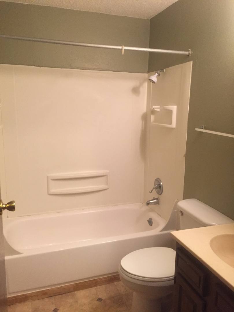 Apartment for rent at 1550 College Way, Worthington, MN 56187
