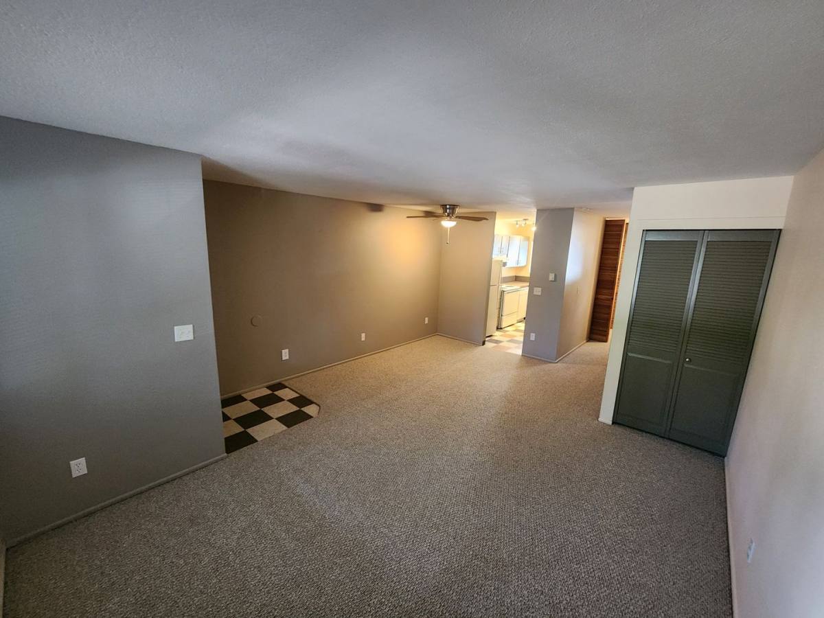 Townhouse for rent at 7124 N Alta Ave, Portland, OR 97206