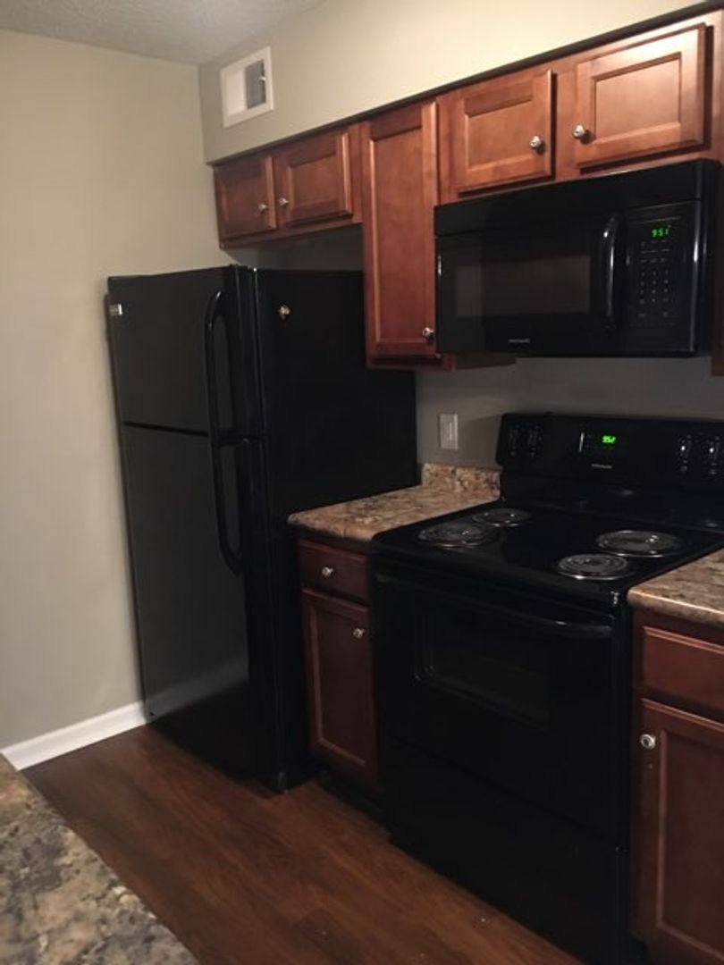 Apartment for rent at 514 Menlo Dr, Columbia, SC 29210