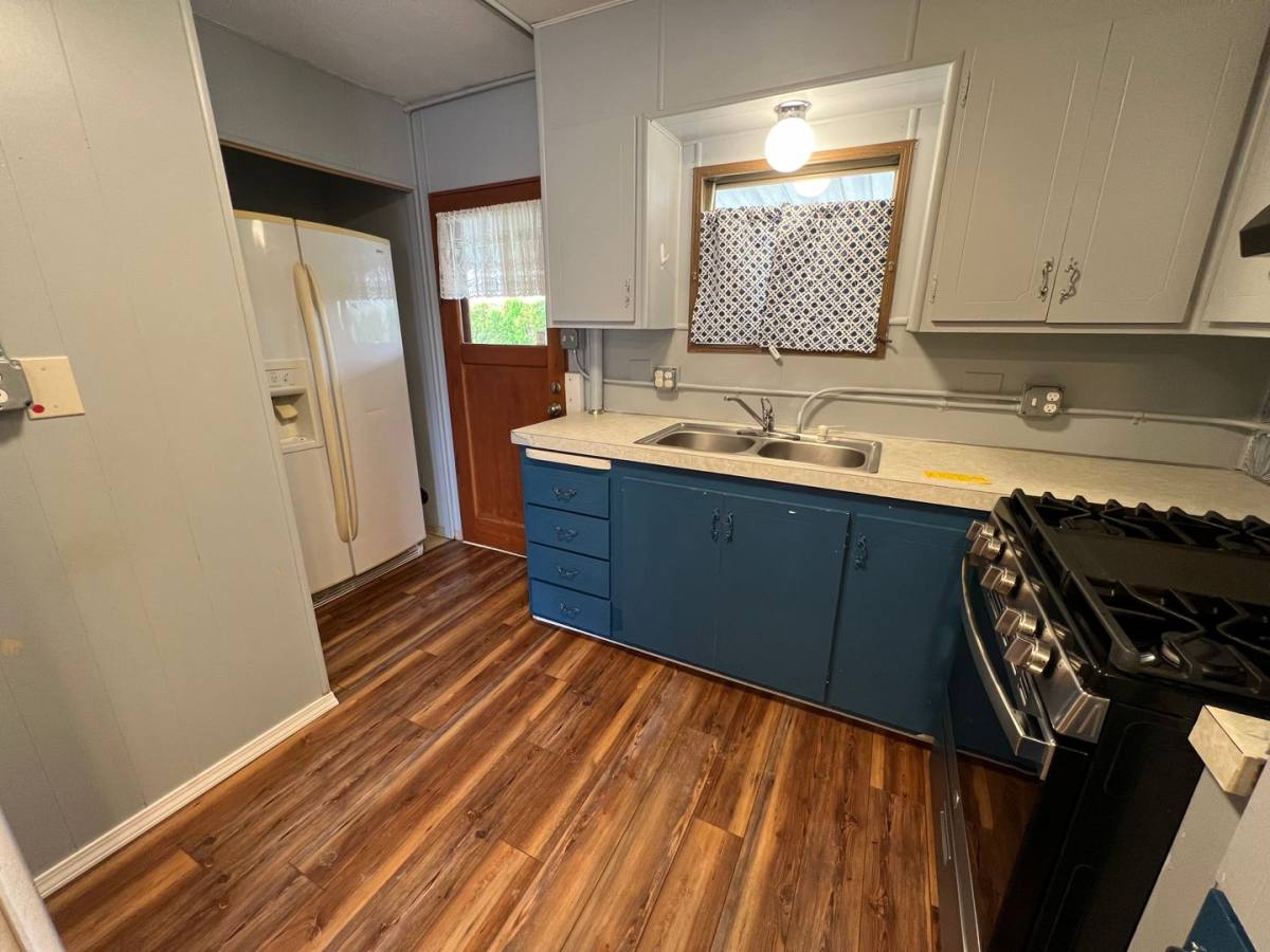 Apartment for rent at 210-212 1 2 Woodson St, Amity, OR 97101