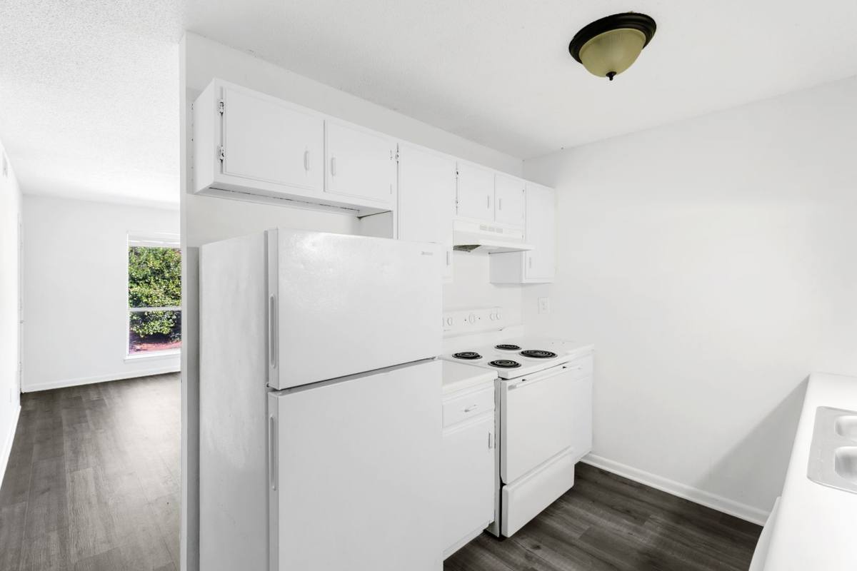 Townhouse for rent at 1640-1644 12th St S, Birmingham, AL 35205