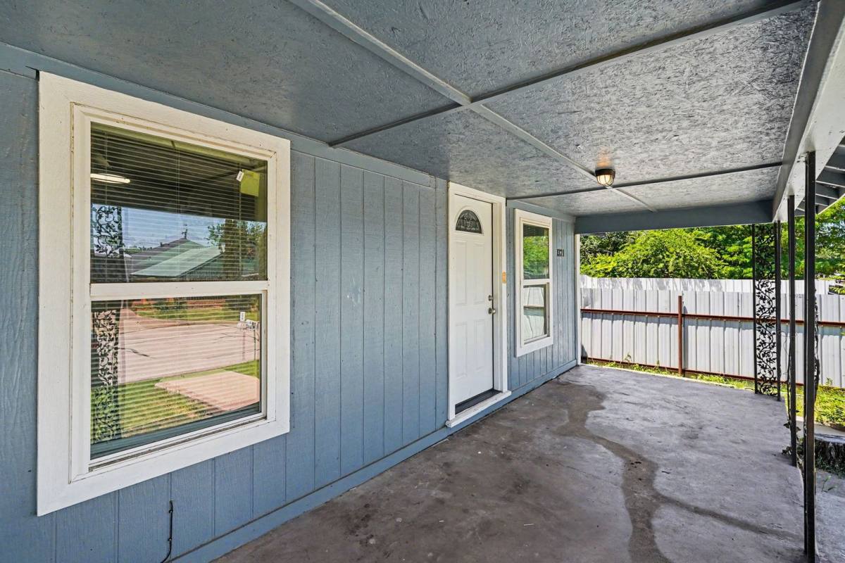 House for rent at 1321 34th St, Wichita Falls, TX 76302