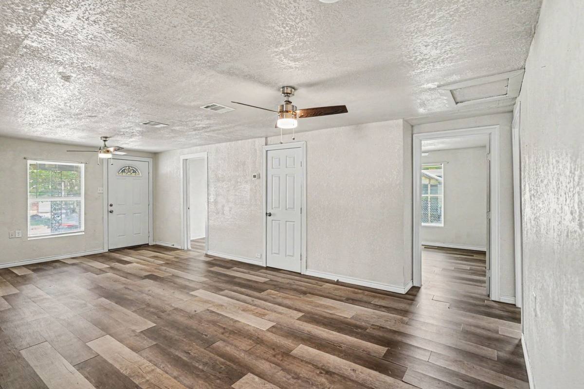 House for rent at 1321 34th St, Wichita Falls, TX 76302