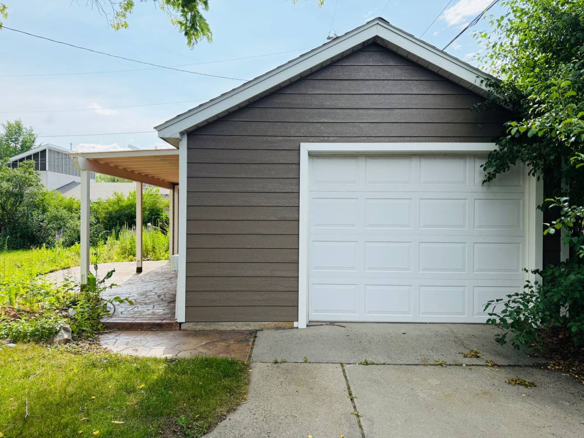 Apartment for rent at 1718 Virginia Lane, Billings, MT 59101
