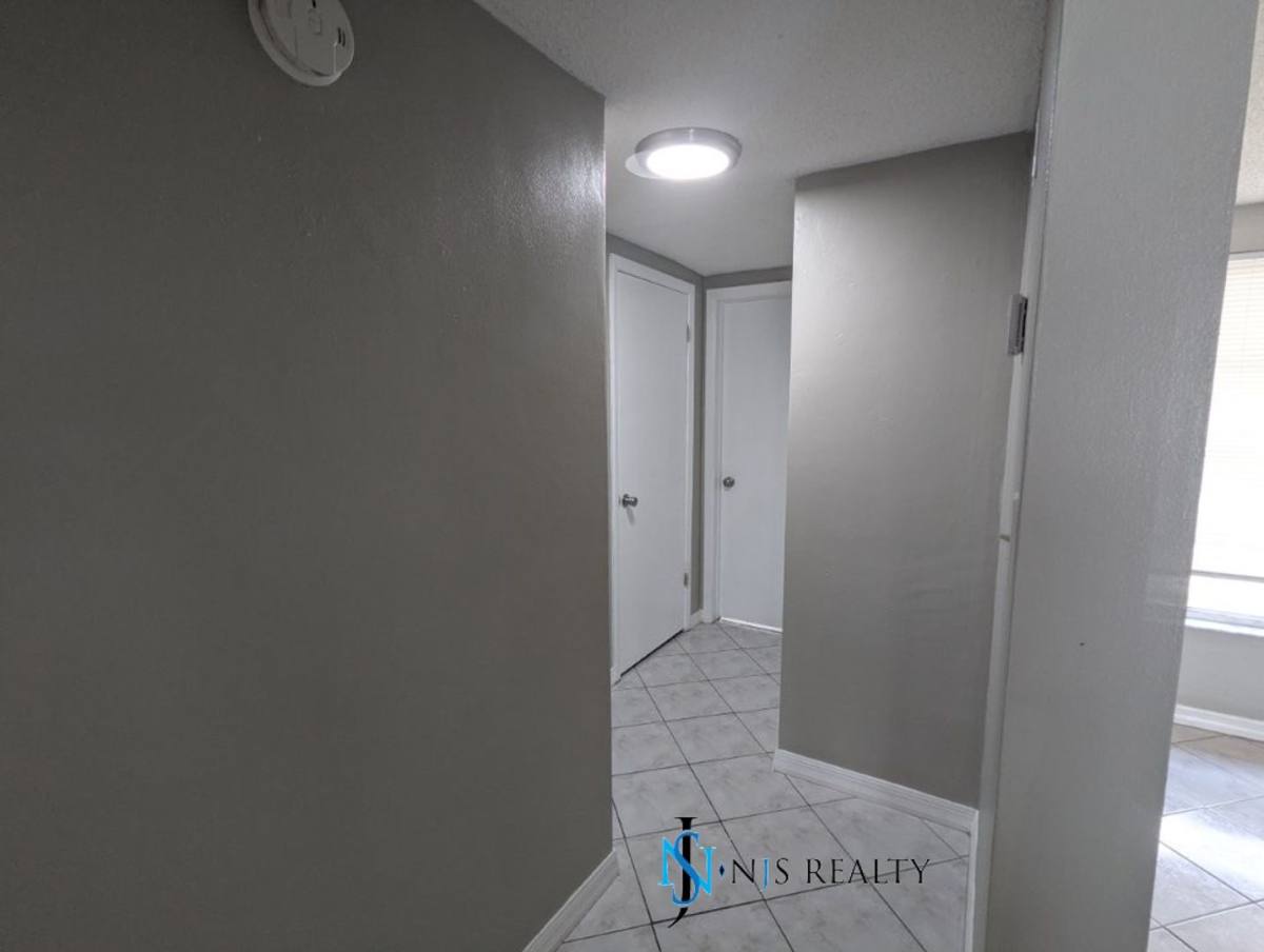 Apartment for rent at 7501 San Moritz Dr, Port Richey, FL 34668