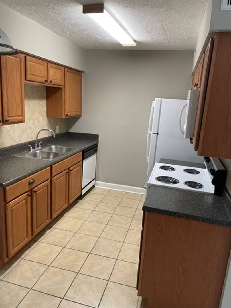 Apartment for rent at 106 Menlo Dr, Columbia, SC 29210