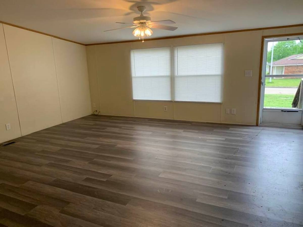 House for rent at 127 Alyene Dr, Stilwell, OK 74960