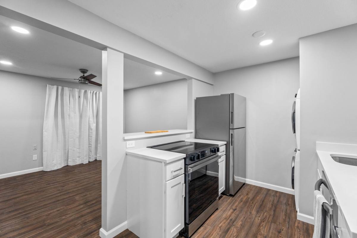 Apartment for rent at 360 Thames St, Groton, CT 06340
