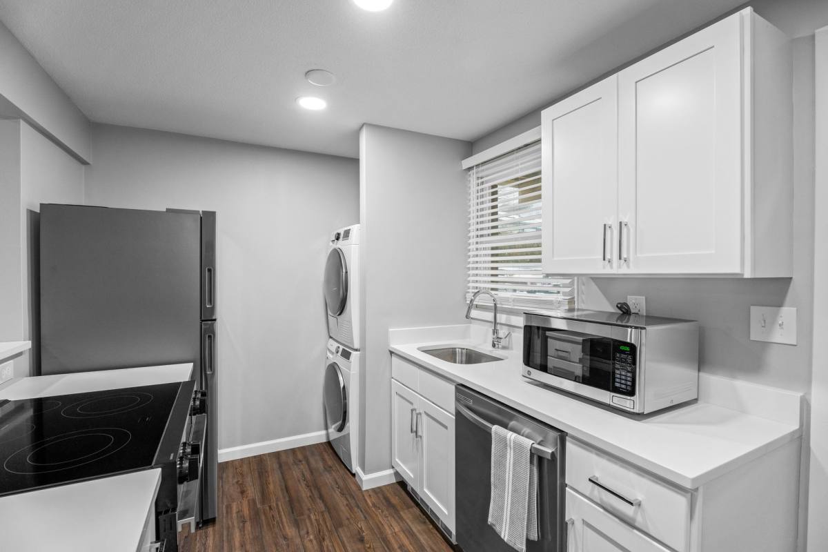 Apartment for rent at 360 Thames St, Groton, CT 06340