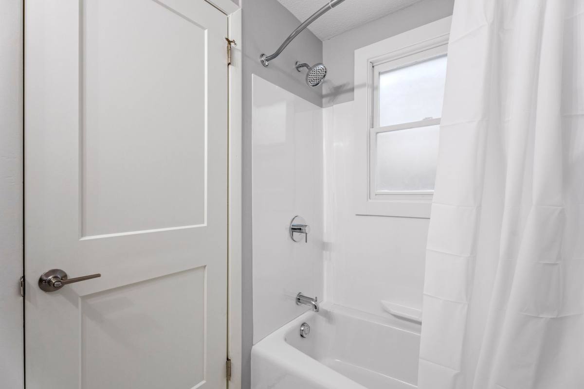 Apartment for rent at 360 Thames St, Groton, CT 06340