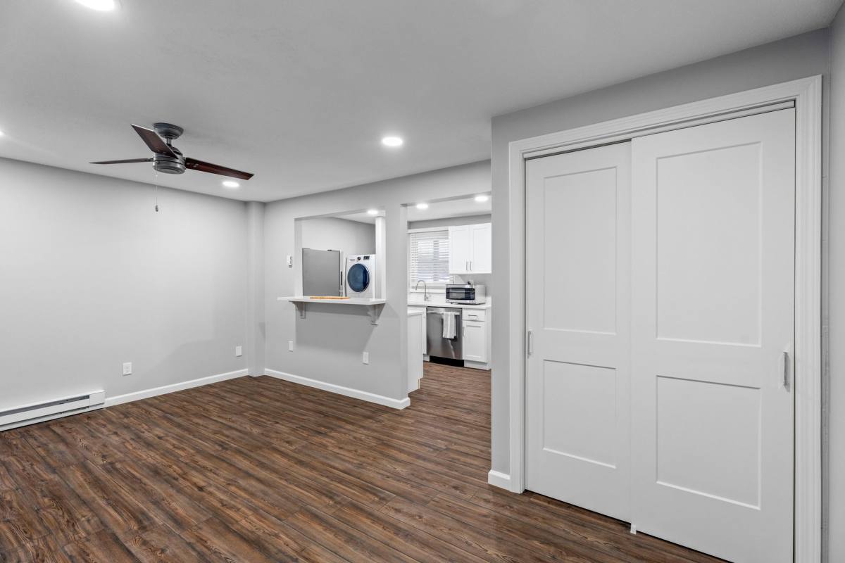 Apartment for rent at 360 Thames St, Groton, CT 06340