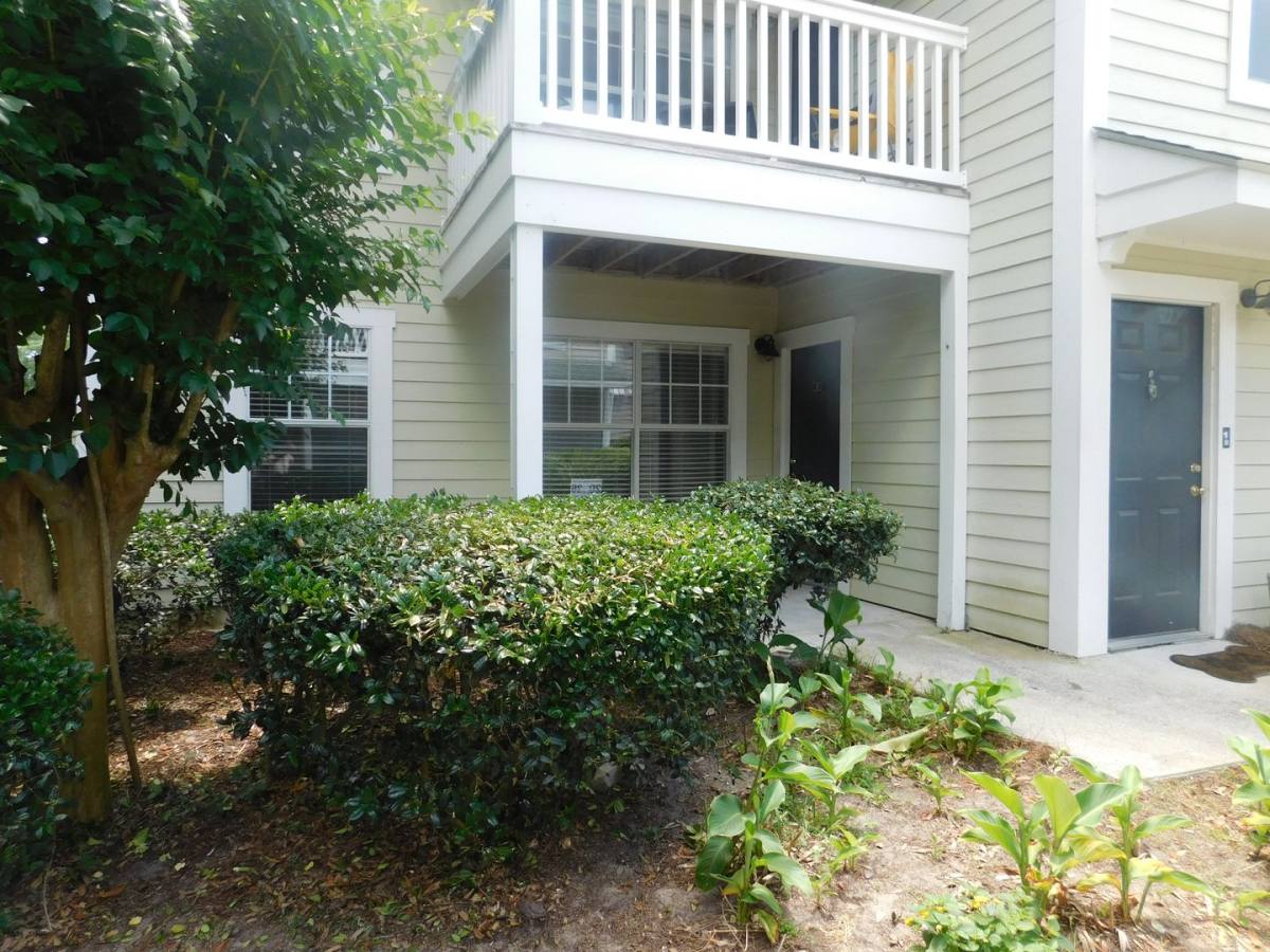Apartment for rent at 20 Old S Court, Bluffton, SC 29910