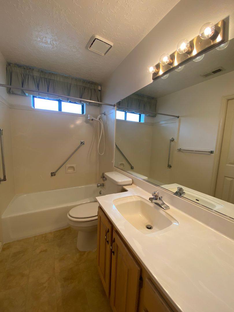 House for rent at 835 S 940 E, Saint George, UT 84790