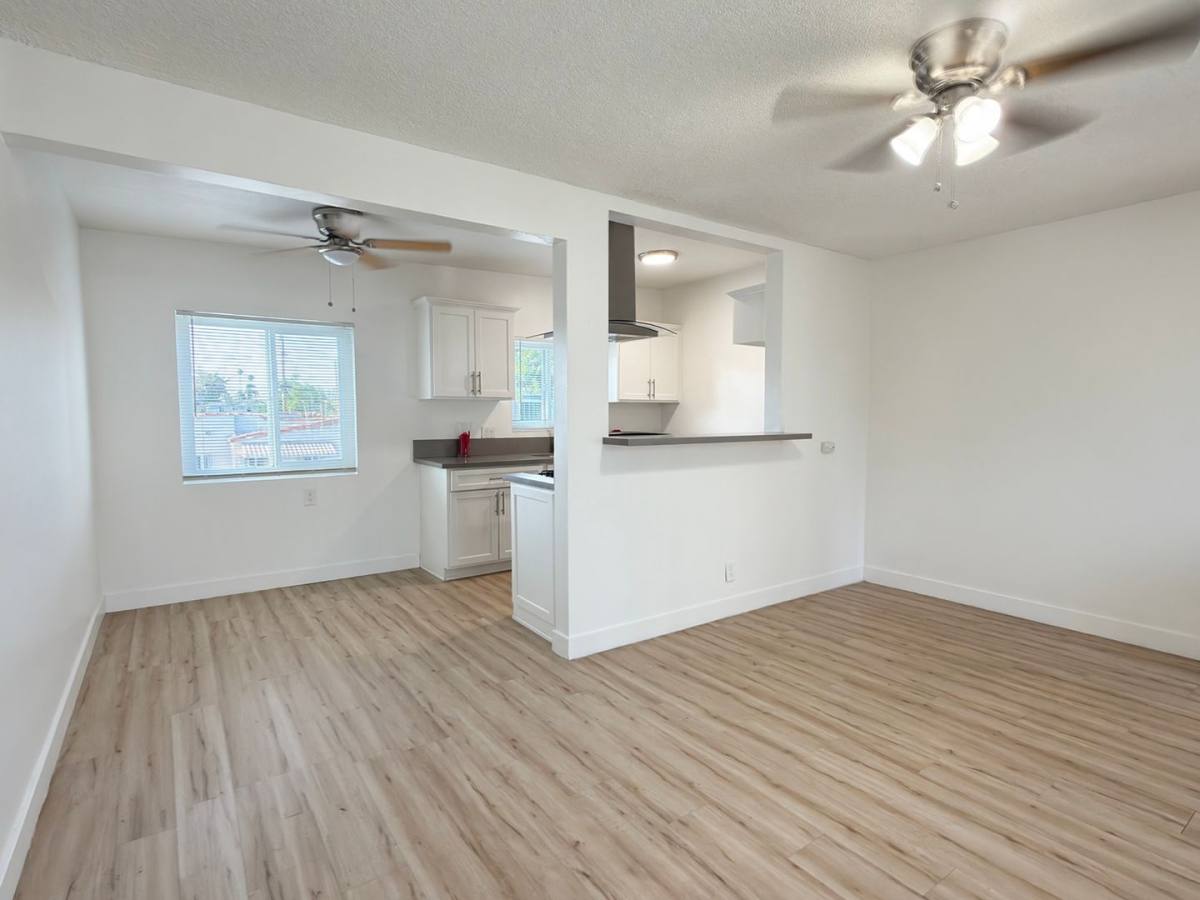 Apartment for rent at 122 E 55th St, Long Beach, CA 90805