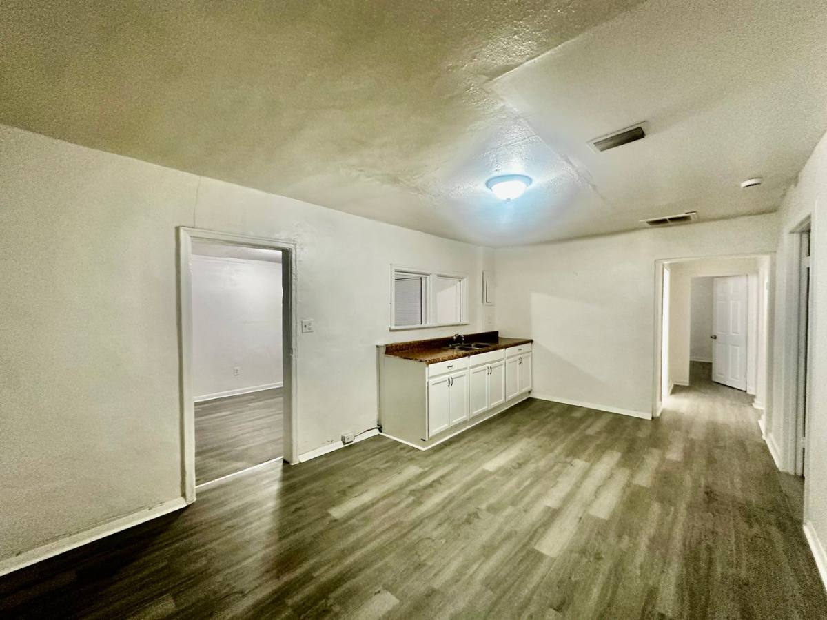 House for rent at 1907 S Rio Grande Ave, Orlando, FL 32805
