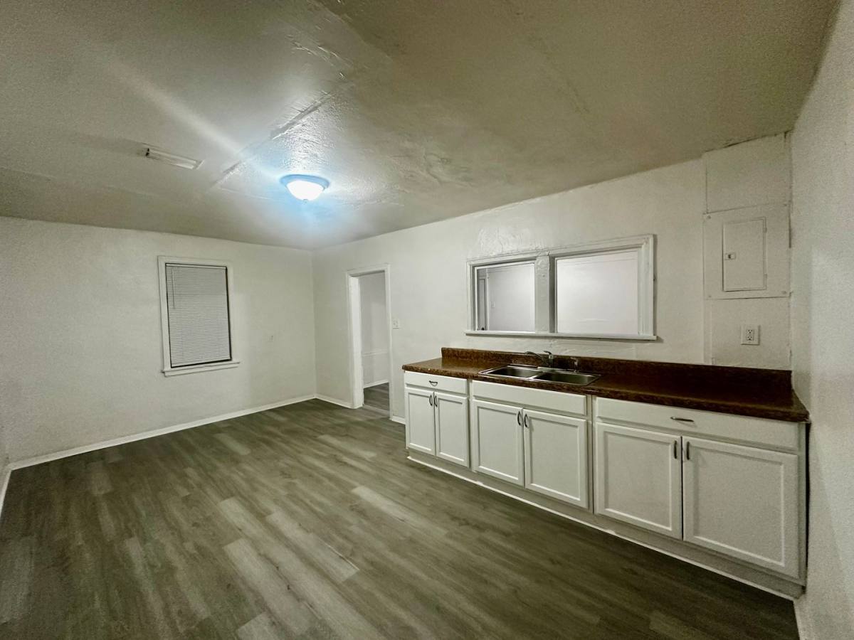 House for rent at 1907 S Rio Grande Ave, Orlando, FL 32805