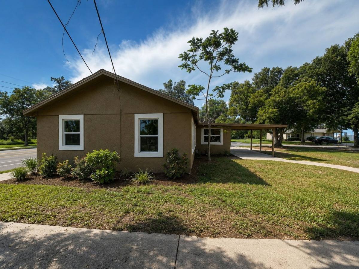 House for rent at 1907 S Rio Grande Ave, Orlando, FL 32805