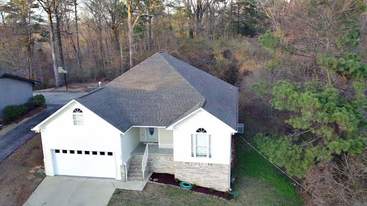 House for rent at 115 Cooper Ave, Trussville, AL 35173