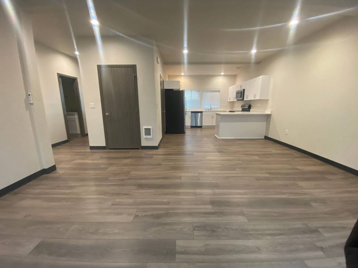 Townhouse for rent at 21 E H St #BLDG A, Deer Park, WA 99006