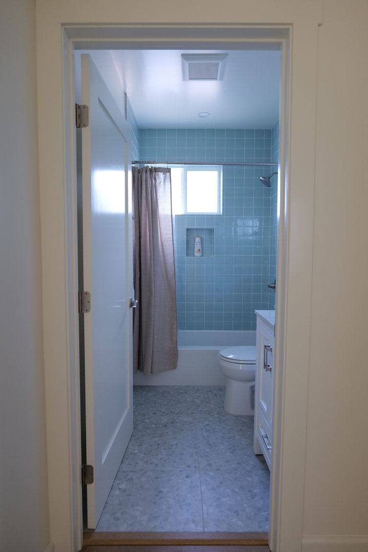 House for rent at 10916 Arleta Ave, Mission Hills, CA 91345