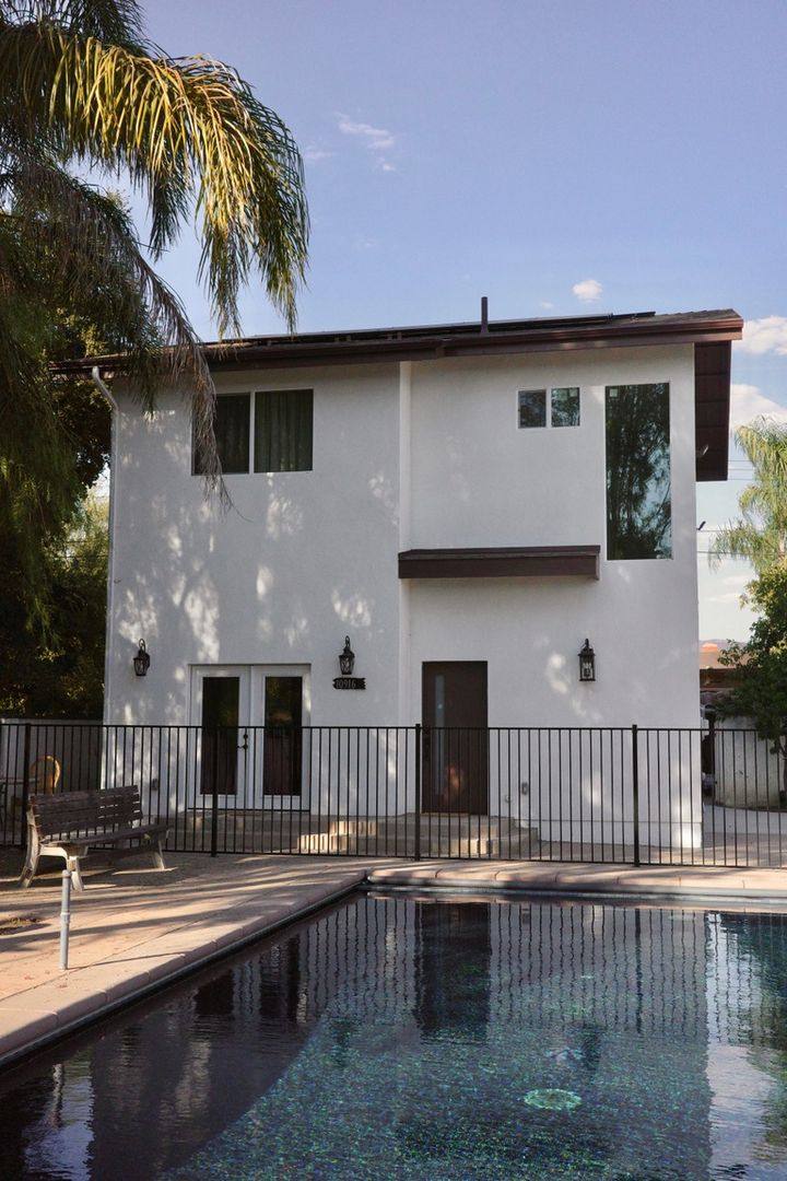 House for rent at 10916 Arleta Ave, Mission Hills, CA 91345