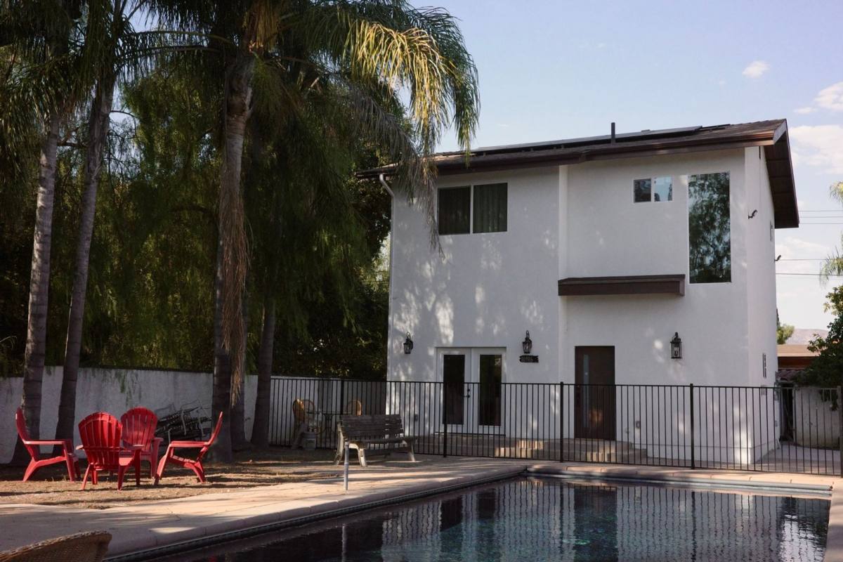 House for rent at 10916 Arleta Ave, Mission Hills, CA 91345