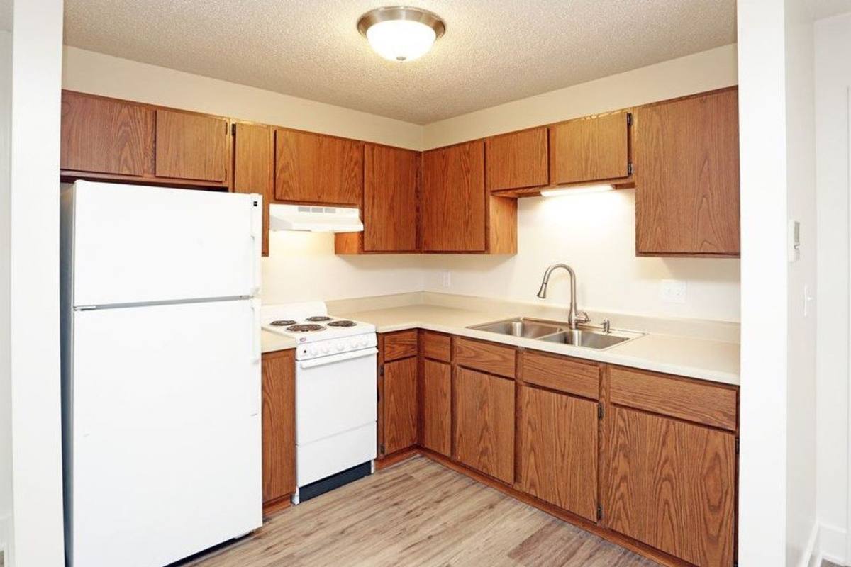 Apartment for rent at 200 Grand Ave, Des Moines, IA 50309