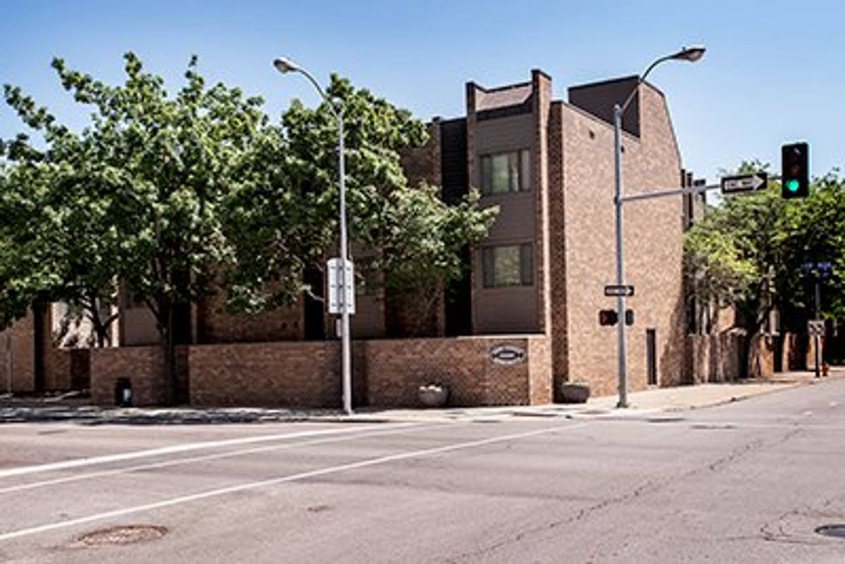 Apartment for rent at 200 Grand Ave, Des Moines, IA 50309