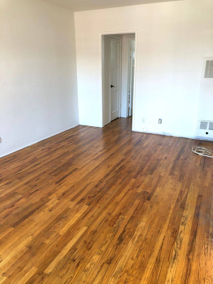 Apartment for rent at 1710-1720 1 2 S Beverly Glen, Los Angeles, CA 90024