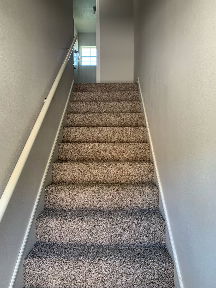 Apartment for rent at 2719 Ave H, Nederland, TX 77627