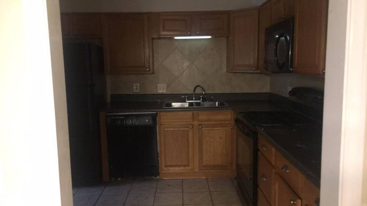 Apartment for rent at 1124 Menlo Dr, Columbia, SC 29210