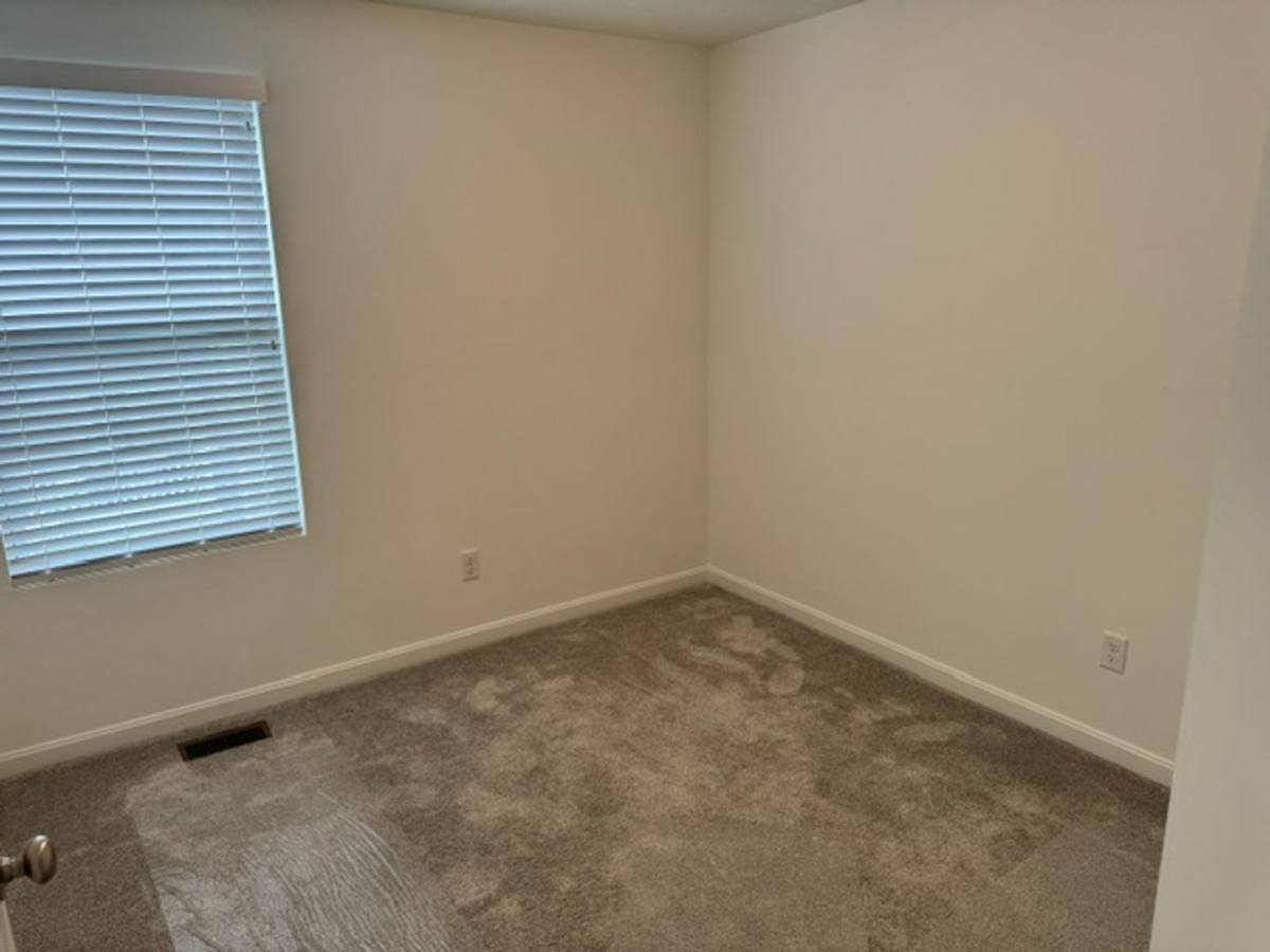 Townhouse for rent at 221 Faulk Dr, Warrendale, PA 15086