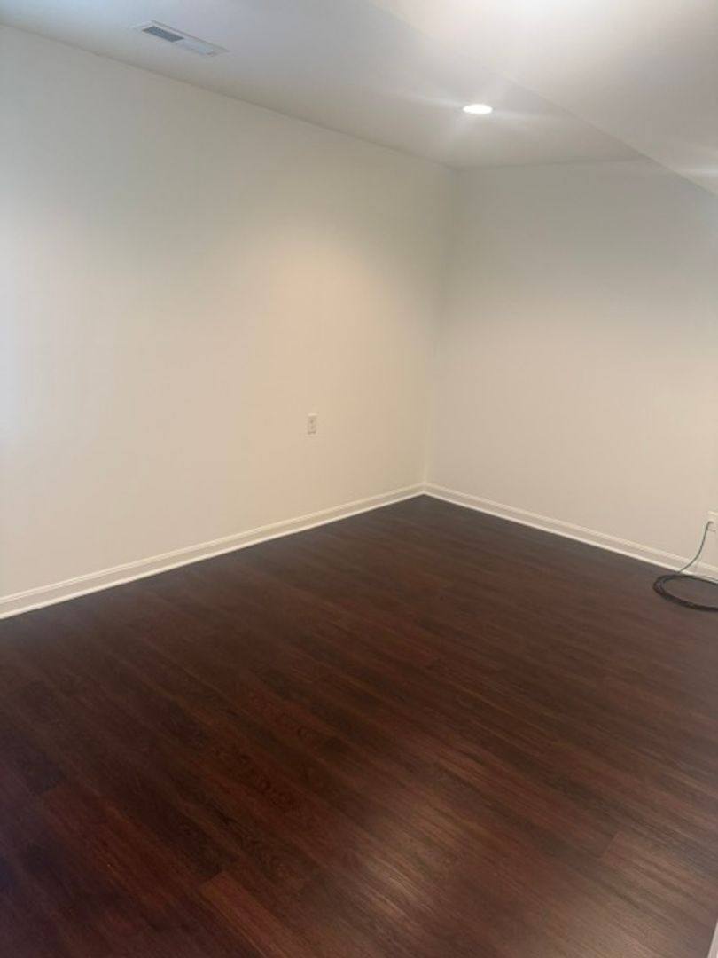 Townhouse for rent at 221 Faulk Dr, Warrendale, PA 15086