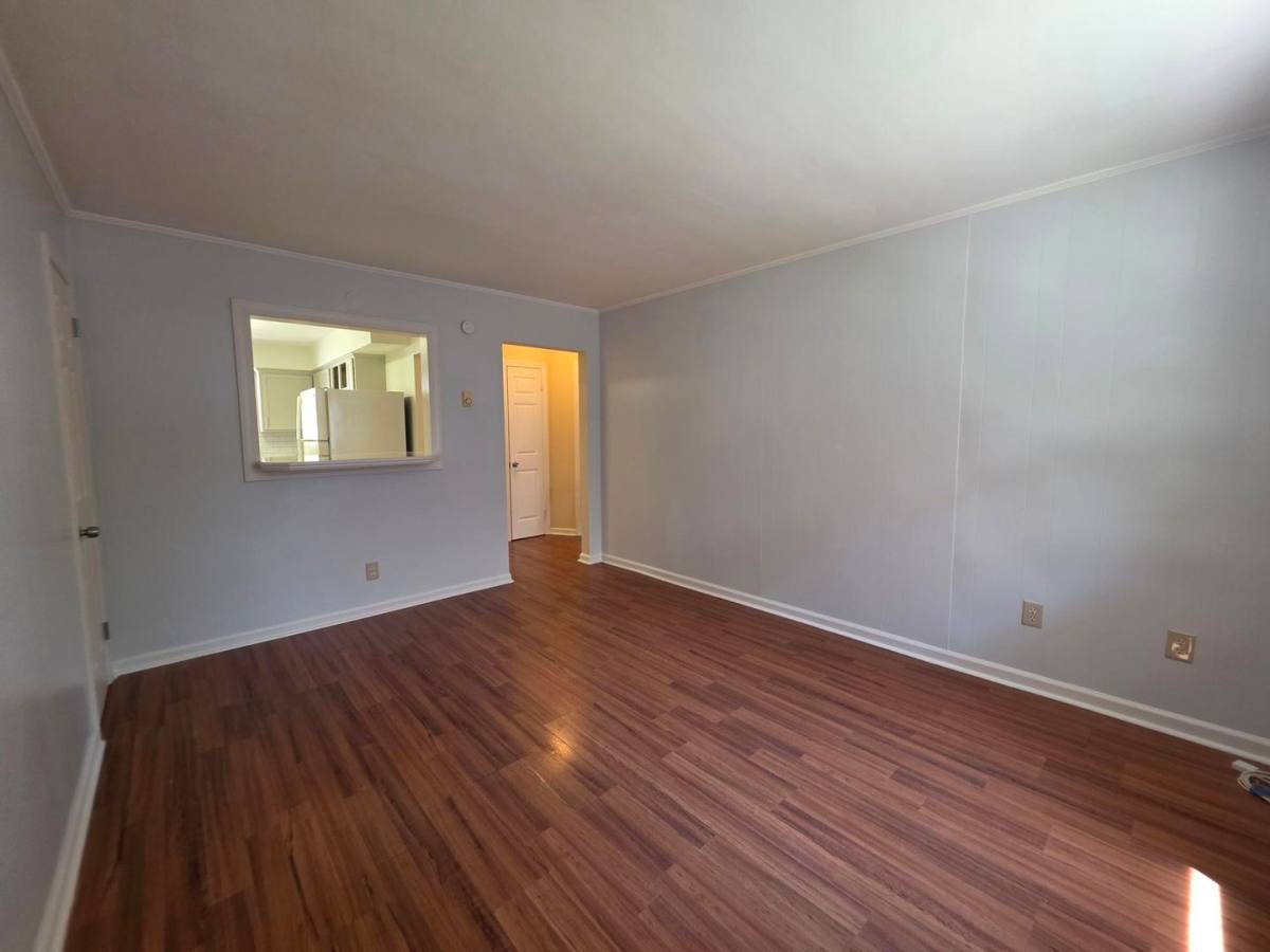 Apartment for rent at 122 D View Ave, Norfolk, VA 23503